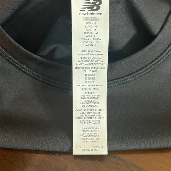 New Balance Black Long Sleeve Base Layer/Compression Tee, Moisture Wicking, Sz M - Picture 7 of 8